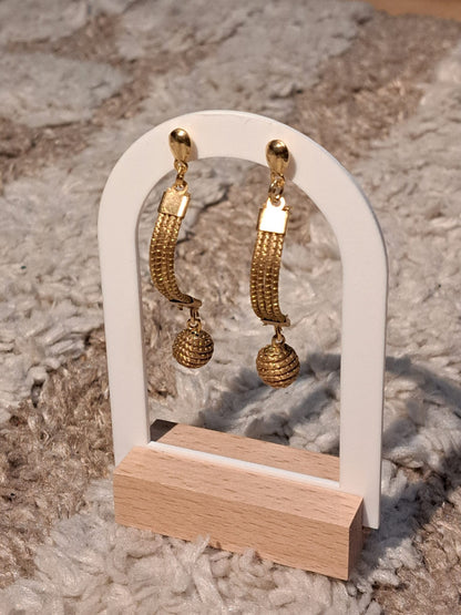 Boucles d’oreilles en capim dourado – or végétal artisanal