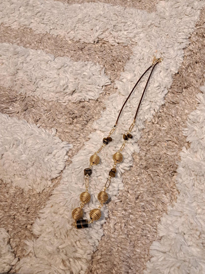 Collier artisanal en capim dourado, l’or végétal du Brésil