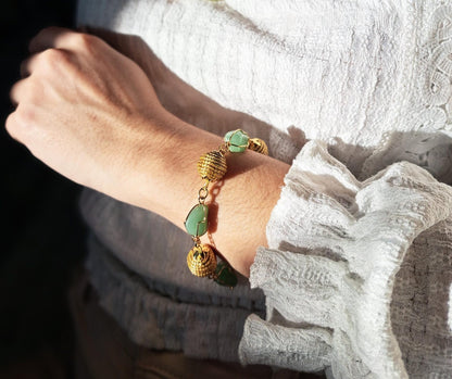 Bracelet artisanal en capim dourado, l’or végétal du Brésil