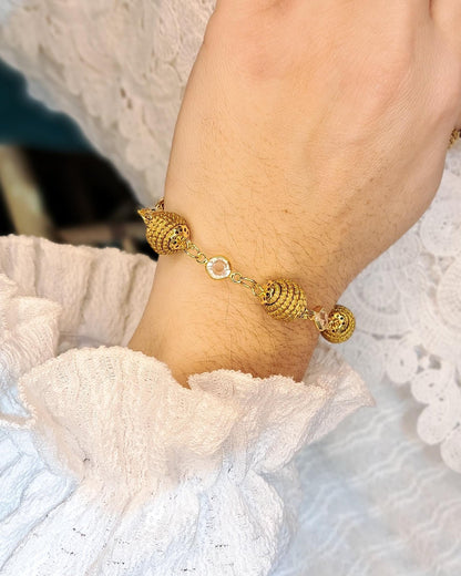 Bracelet artisanal en capim dourado, l’or végétal du Brésil
