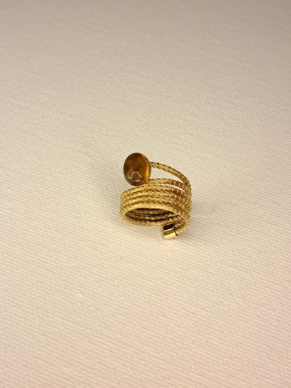 Bague artisanale en capim dourado, l’or végétal du Brésil