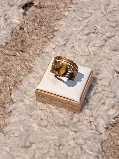 Bague artisanale en capim dourado, l’or végétal du Brésil