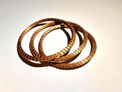 Bracelet artisanal en capim dourado, l’or végétal du Brésil