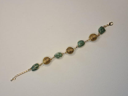 Bracelet artisanal en capim dourado, l’or végétal du Brésil