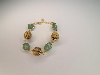 Bracelet artisanal en capim dourado, l’or végétal du Brésil