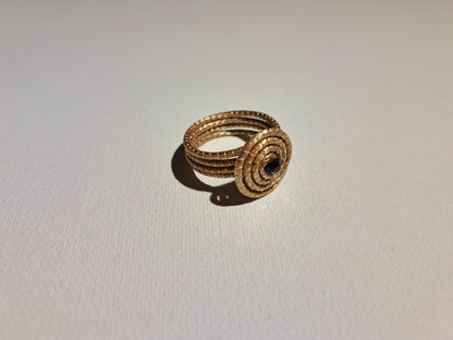 Bague artisanale en capim dourado, l’or végétal du Brésil
