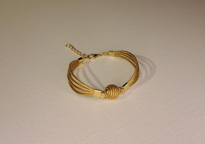Bracelet artisanal en capim dourado, l’or végétal du Brésil