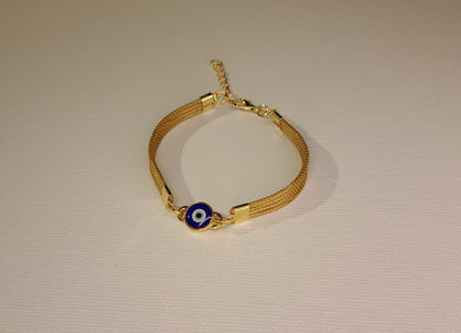 Bracelet artisanal en capim dourado, l’or végétal du Brésil