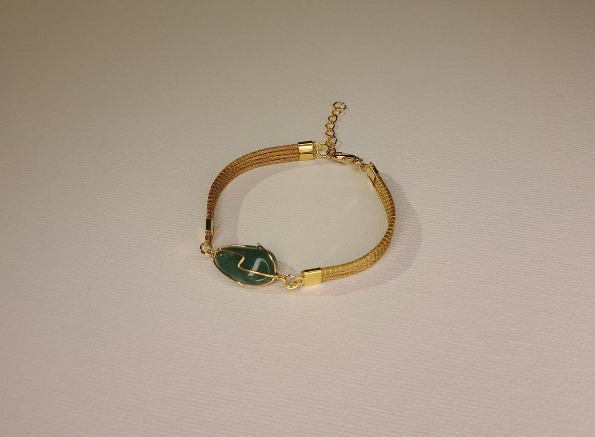 Bracelet artisanal en capim dourado, l’or végétal du Brésil