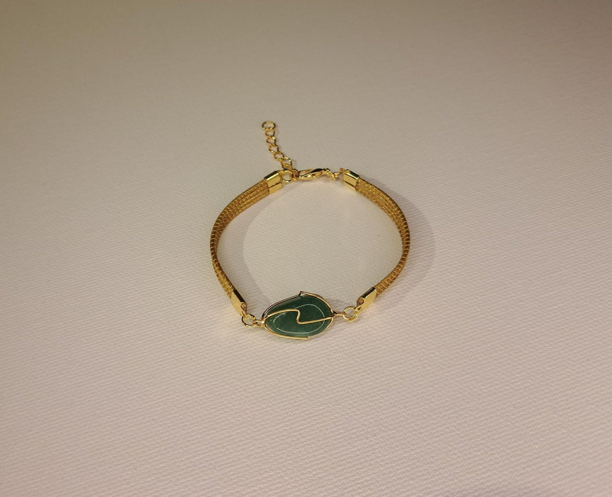 Bracelet artisanal en capim dourado, l’or végétal du Brésil