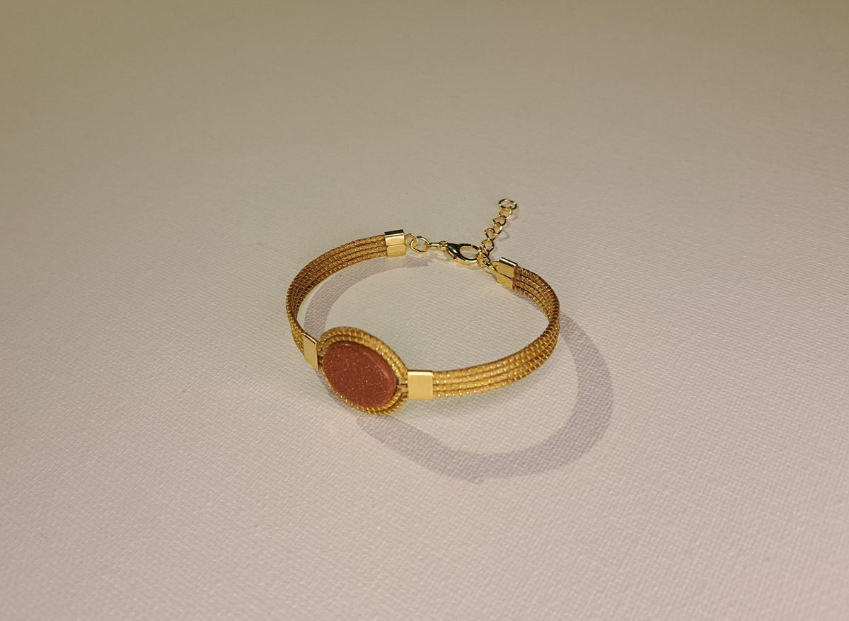 Bracelet artisanal en capim dourado, l’or végétal du Brésil