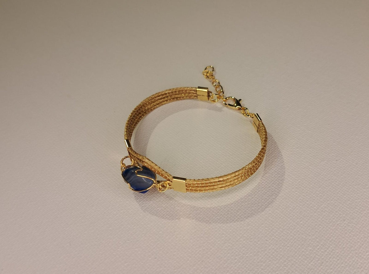 Bracelet artisanal en capim dourado, l’or végétal du Brésil