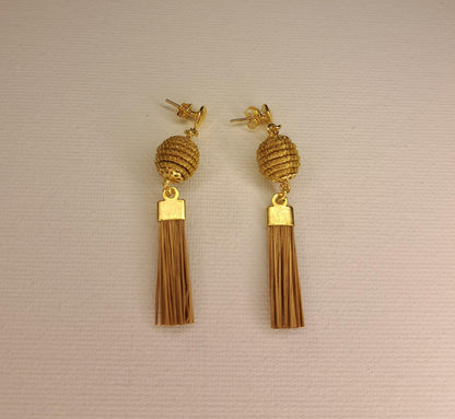 Boucles d'oreilles artisanales en capim dourado, l’or végétal du Brésil