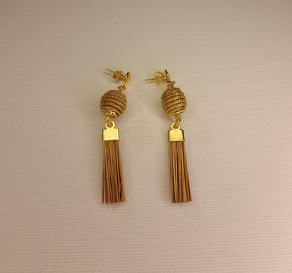 Boucles d'oreilles artisanales en capim dourado, l’or végétal du Brésil