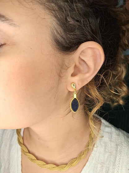 Boucles d'oreilles artisanales en capim dourado, l’or végétal du Brésil