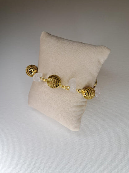 Bracelet artisanal en capim dourado, l’or végétal du Brésil