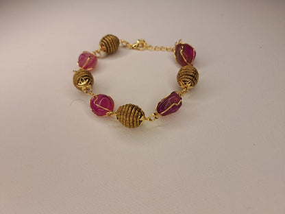 Bracelet artisanal en capim dourado, l’or végétal du Brésil