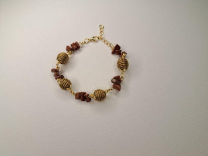 Bracelet artisanal en capim dourado, l’or végétal du Brésil