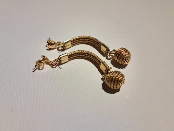 Boucles d’oreilles en capim dourado – or végétal artisanal