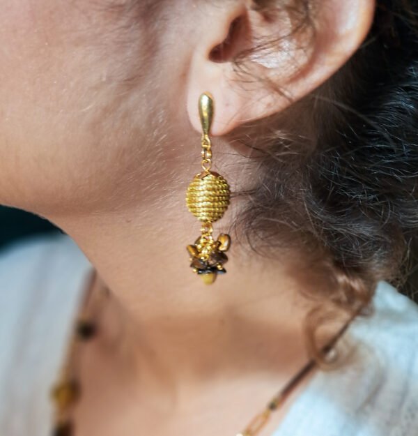 Boucles d’oreilles en capim dourado – or végétal artisanal