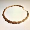 Collier artisanal en capim dourado, l’or végétal du Brésil