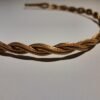 Serre-tête artisanal en capim dourado, l’or végétal du Brésil
