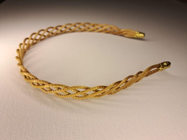 Serre-tête artisanal en capim dourado, l’or végétal du Brésil