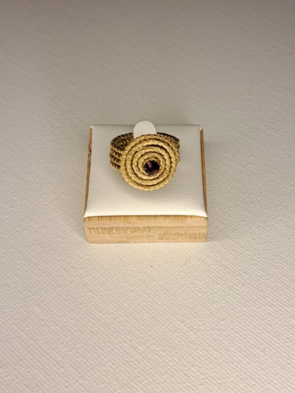 Bague artisanale en capim dourado, l’or végétal du Brésil