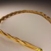 Serre-tête artisanal en capim dourado, l’or végétal du Brésil