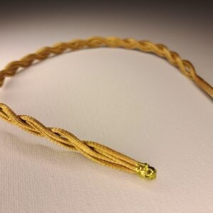 Serre-tête artisanal en capim dourado, l’or végétal du Brésil