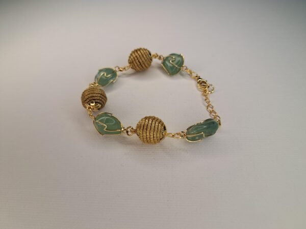 Bracelet artisanal en capim dourado, l’or végétal du Brésil