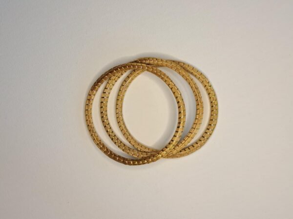 Bracelet artisanal en capim dourado, l’or végétal du Brésil