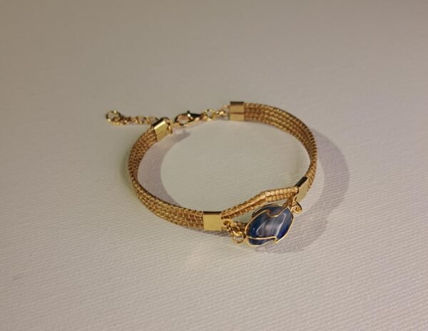 Bracelet artisanal en capim dourado, l’or végétal du Brésil