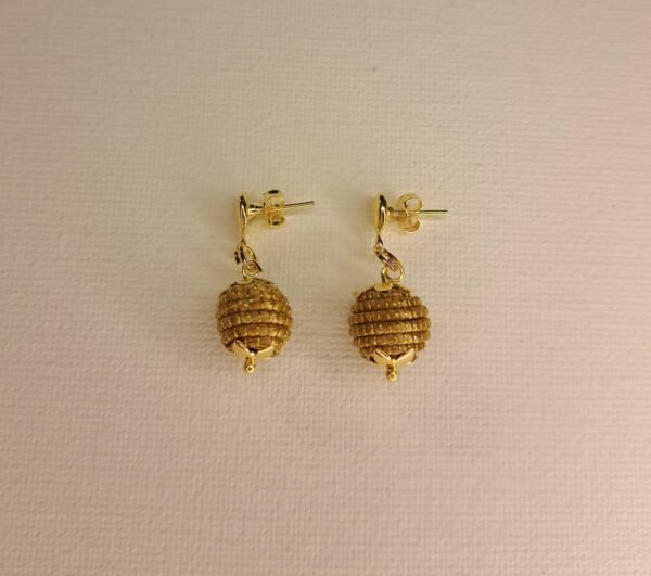 Boucles d'oreilles artisanales en capim dourado, l’or végétal du Brésil