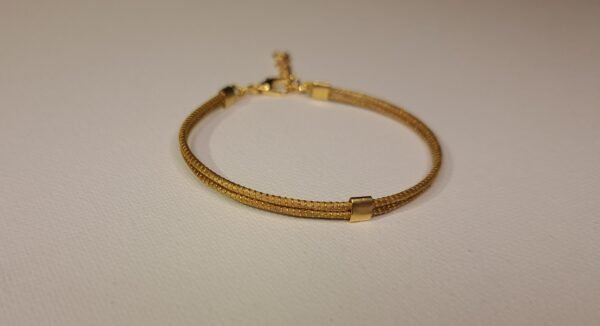 Bracelet artisanal en capim dourado, l’or végétal du Brésil