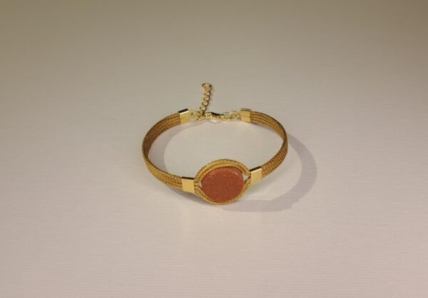 Bracelet artisanal en capim dourado, l’or végétal du Brésil