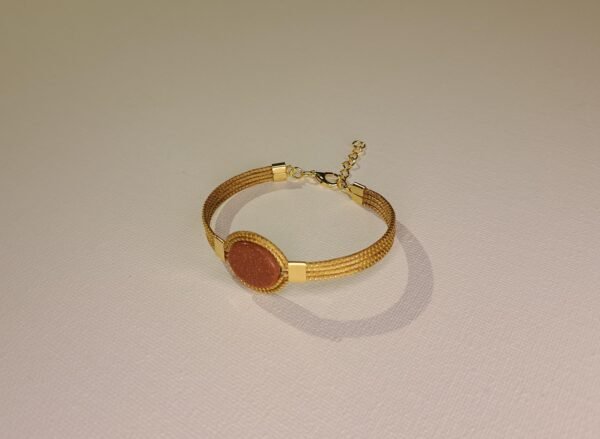 Bracelet artisanal en capim dourado, l’or végétal du Brésil