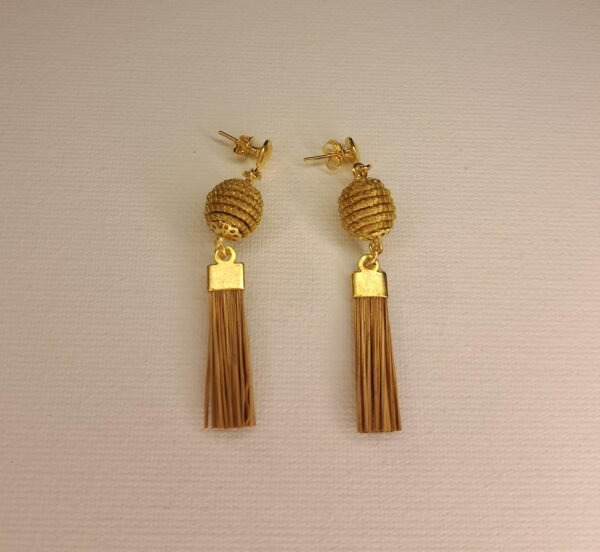Boucles d'oreilles artisanales en capim dourado, l’or végétal du Brésil