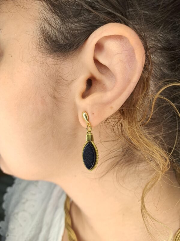 Boucles d'oreilles artisanales en capim dourado, l’or végétal du Brésil
