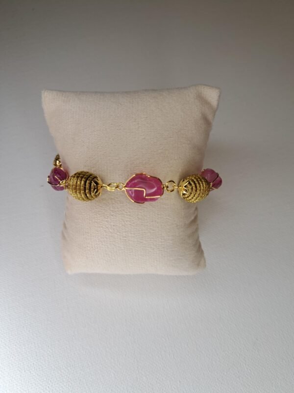 Bracelet artisanal en capim dourado, l’or végétal du Brésil