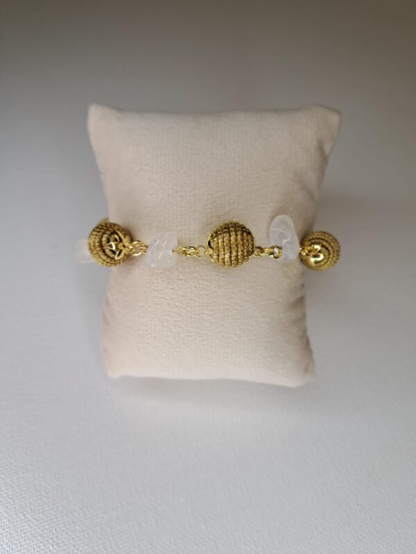 Bracelet artisanal en capim dourado, l’or végétal du Brésil