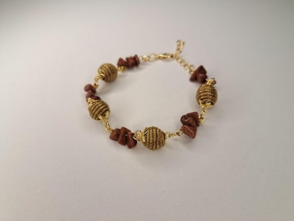 Bracelet artisanal en capim dourado, l’or végétal du Brésil