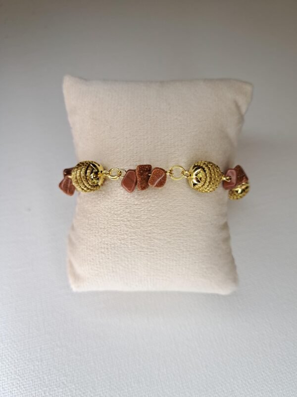 Bracelet artisanal en capim dourado, l’or végétal du Brésil