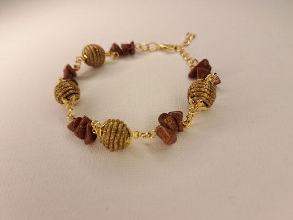 Bracelet artisanal en capim dourado, l’or végétal du Brésil