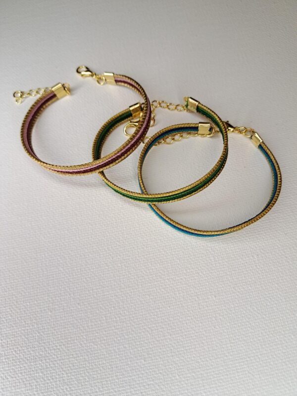 Bracelet artisanal en capim dourado, l’or végétal du Brésil