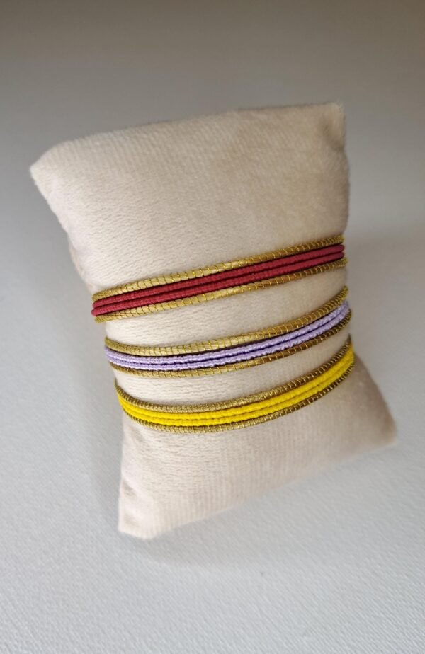 Bracelet artisanal en capim dourado, l’or végétal du Brésil