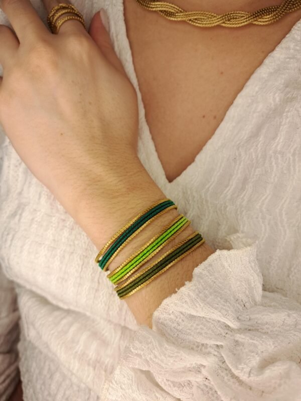 Bracelet artisanal en capim dourado, l’or végétal du Brésil